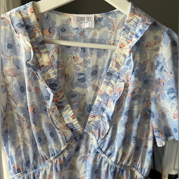 Summer Dress - Picture 2 of 5